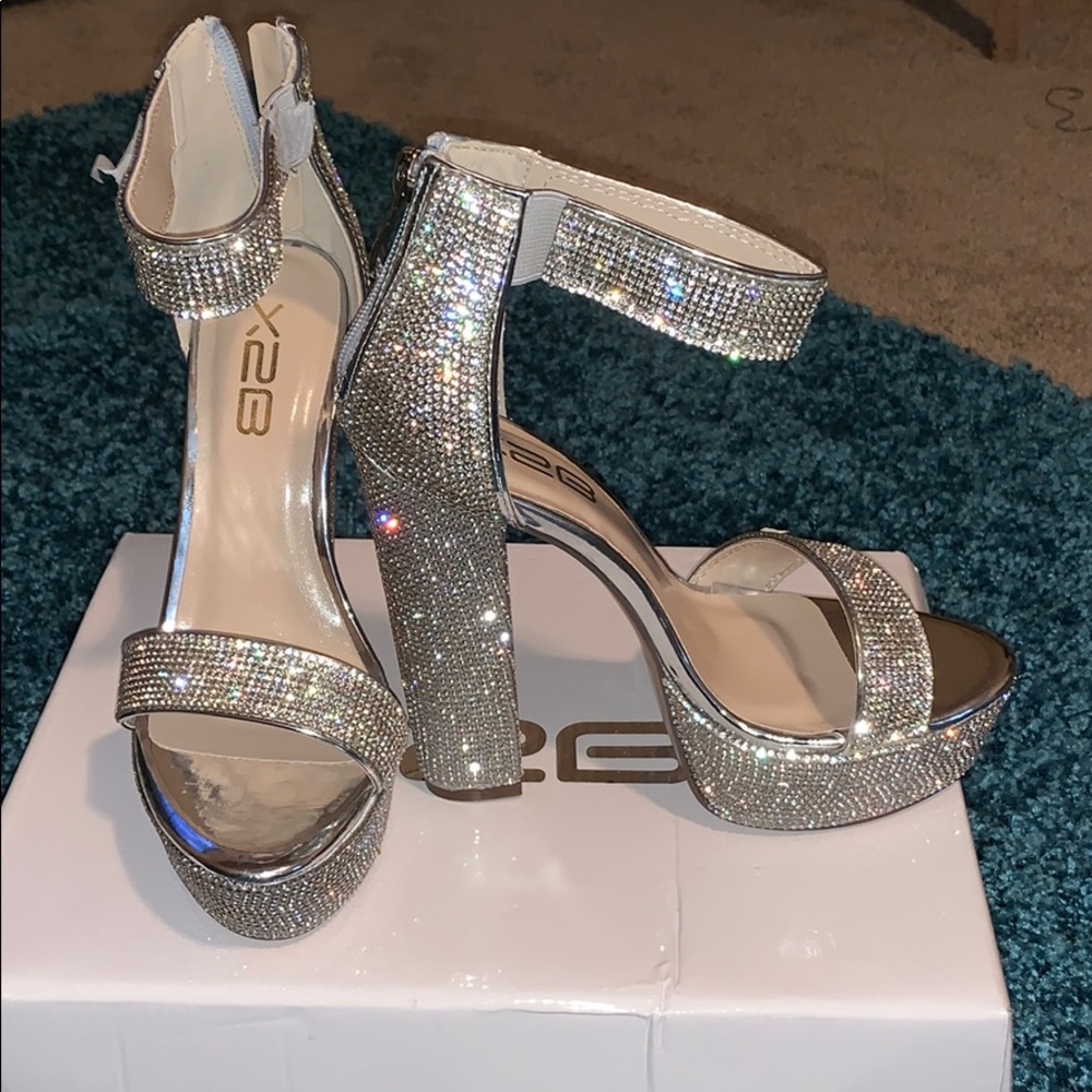 Sliver heels
